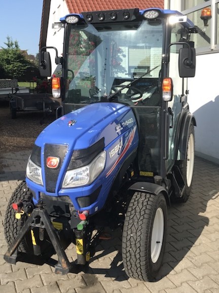 Kommunaltraktor - TH 5420 AHLK - BJ 2024 - 132 BStd.